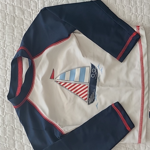 Toddler long sleeve rashguard and swim trunks bundle - Picture 5 of 7